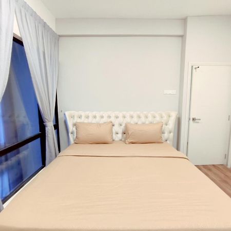 Arte Mont Kiara Host By Host Corner Suites Kuala Lumpur Bilik gambar
