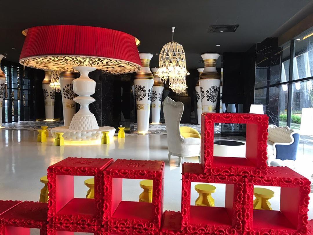 Arte Mont Kiara Host By Host Corner Suites Kuala Lumpur Luaran gambar